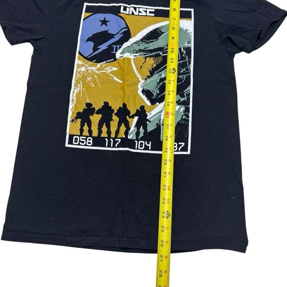 Halo Adult T-Shirt - UNSC Master Chief Group In Silhoueete Stylized Image Black - Picture 5 of 8